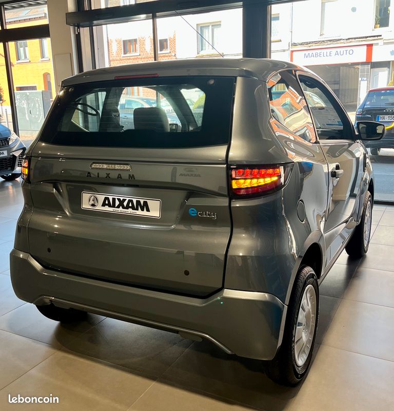 Aixam e-City Pack voiture sans permis - Mabelle Auto Lomme Lille (image 4)