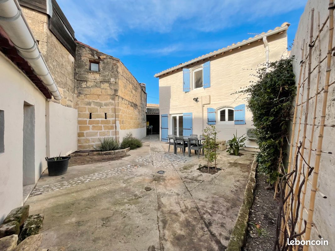 Maison 2 pièces 45 m² · à Aimargues · 45 m² · 229 000 €