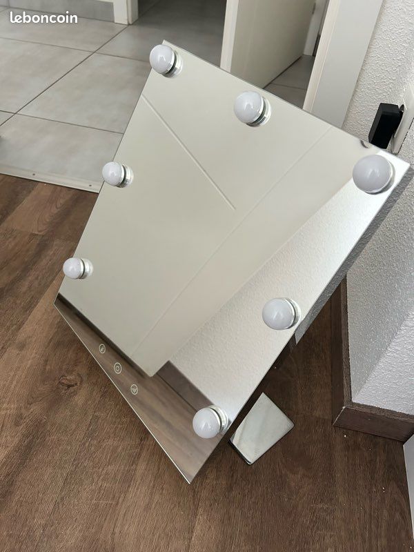 Miroir Led (image 1)