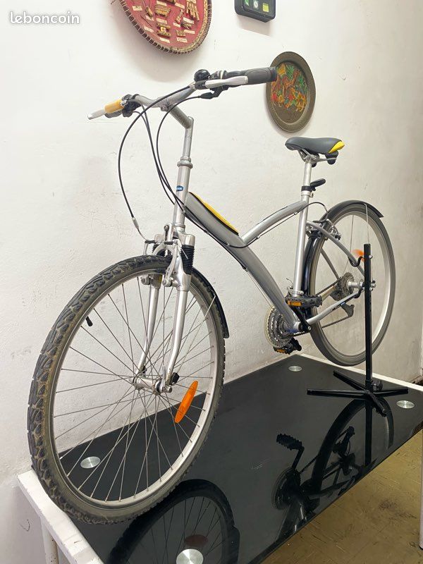 Vélo Vtc B'twin 28 Pouces Vélos