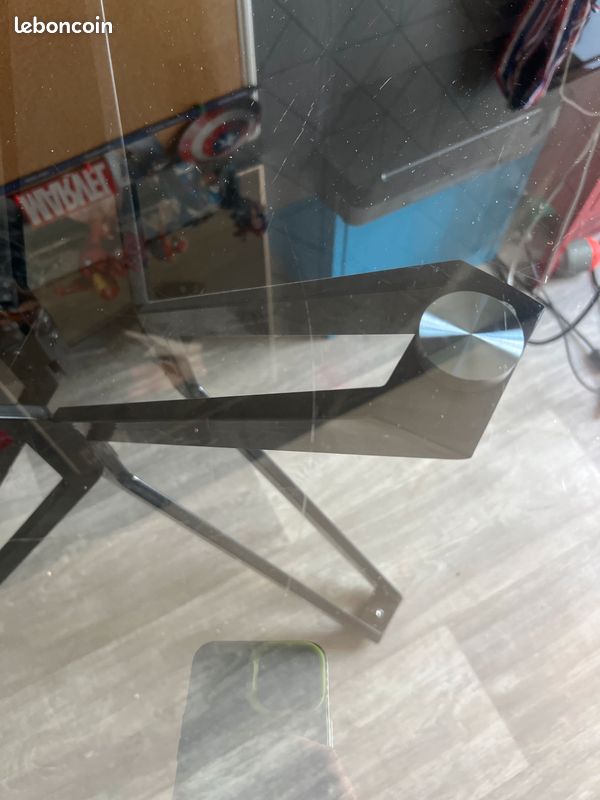 Table design en verre trempé (image 4)