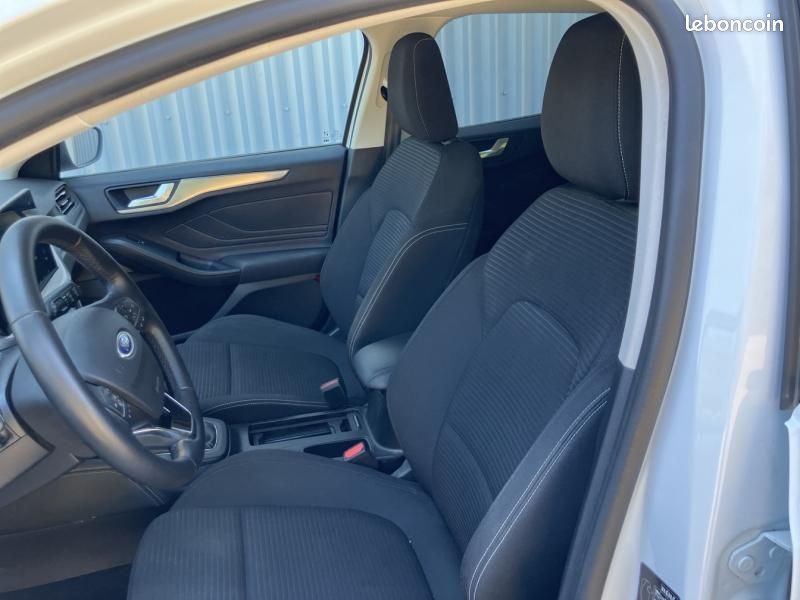 Ford Focus SW 1.0 EcoBoost mHEV 125ch Titanium X Business (image 10)