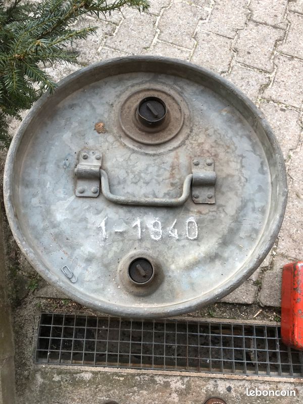 Essence au plomb (image 2)