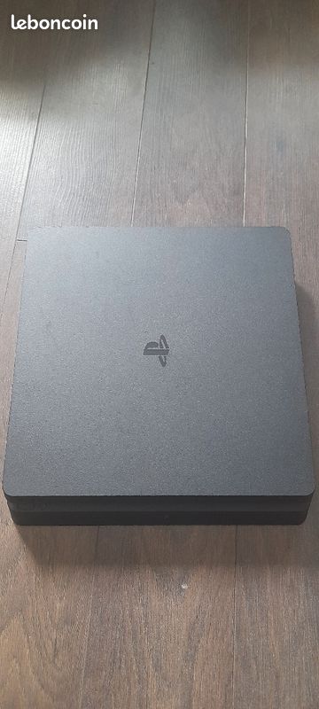 PS4 slim 500go (image 1)