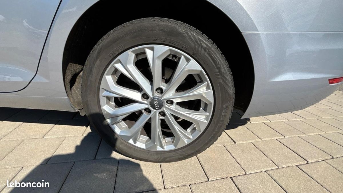 Audi A4 2.0 TDI 150 S tronic 7 Design (image 29)