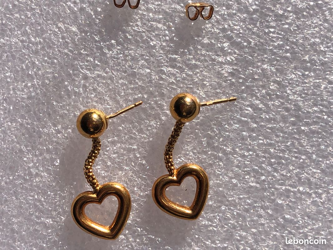 Boucles D'oreilles Cœur En Or 18 Carats (750) Avec Diamants CZ - Neuf Avec étiquettes, Poids 4.10g, Fermoir Clous
