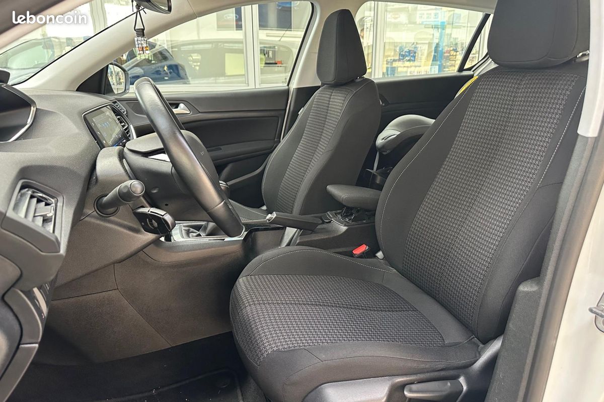 PEUGEOT 308 ACTIVE 130 ch 1.5L BlueHDi S&S (image 7)