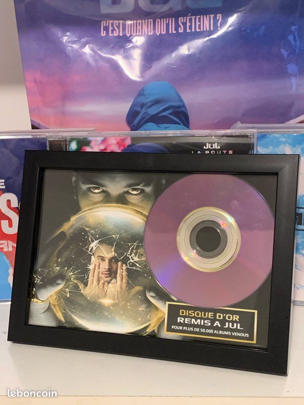 Disque d’or jul - my world (image 1)