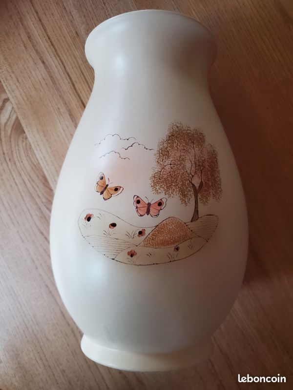 Grand vase en grès (image 1)