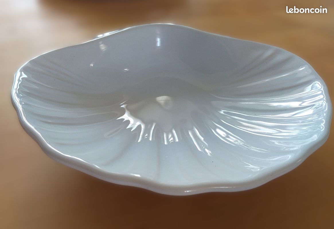 SUPERBE PLAT FOUR En Forme De POISSON --- EMILE HENRY --- 35 cm de long EUR 15,00 - FR