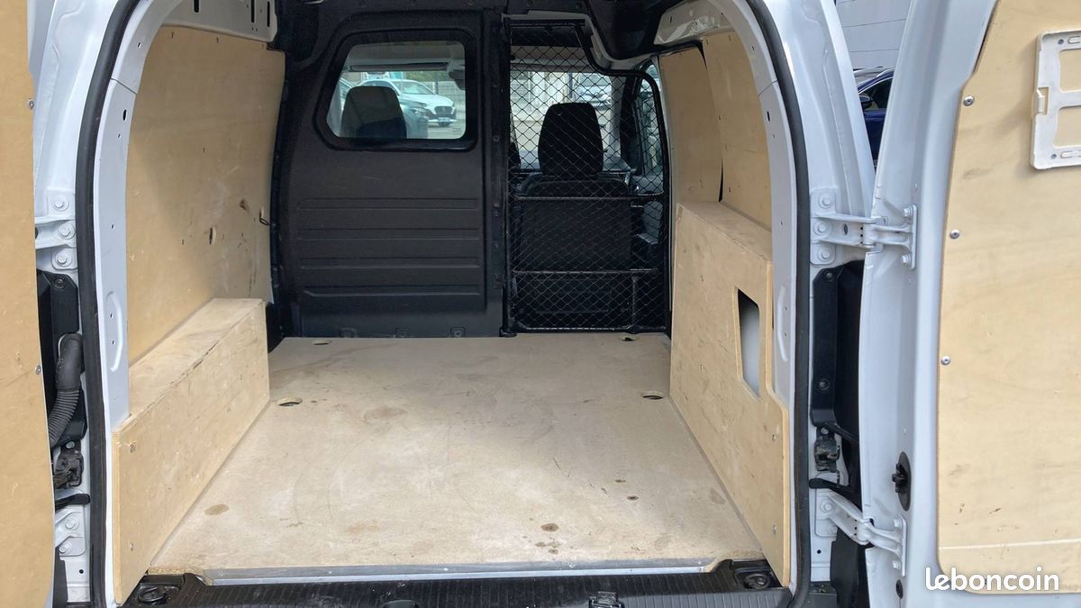 Renault kangoo van blue dci 95 grand confort (image 26)