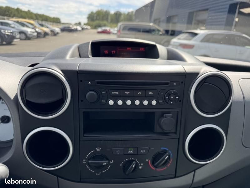 Citroen Berlingo BlueHDi 100ch Feel (image 13)