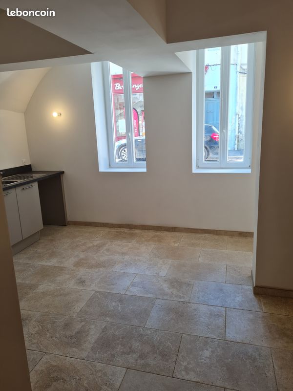 Appartement 3 pièces 85 m² · à Saint-Rémy-de-Provence · 85 m² · 1 190 €/mois