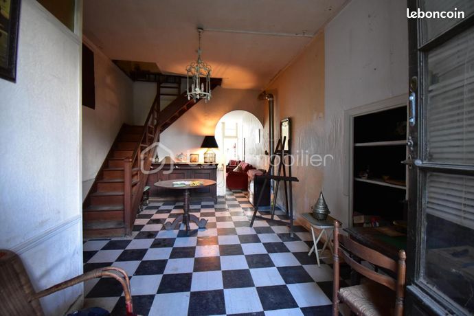 Immeuble 8 pièces 165 m²