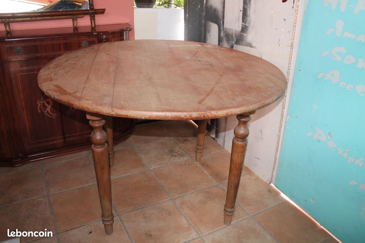 TABLE Ronde Ancienne Louis Philippe Merisier Massif Ciré Naturel (image 4)