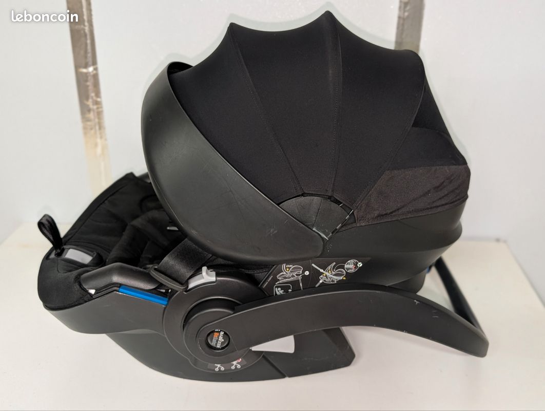 Cosy yoyo + base isofix + adaptateurs + house (image 7)