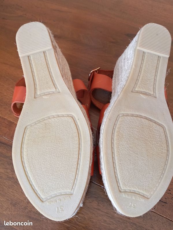 Chaussures cuir femme neuves (image 3)