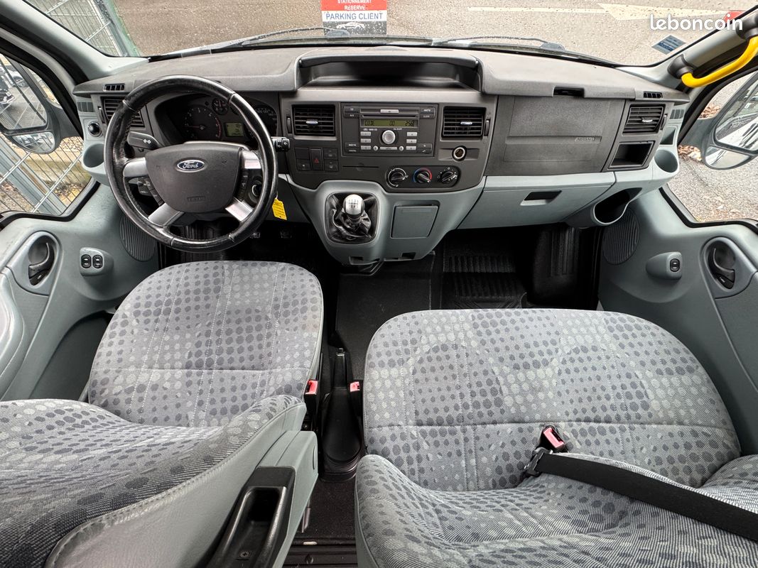 Ford Transit Kombi 9 Places 2.2 TDCI 115CH 9 Places + TPMR 300C Garanti 1an (image 9)