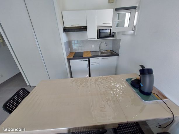 Studio meublé 23,5 m2 Grenoble — 7