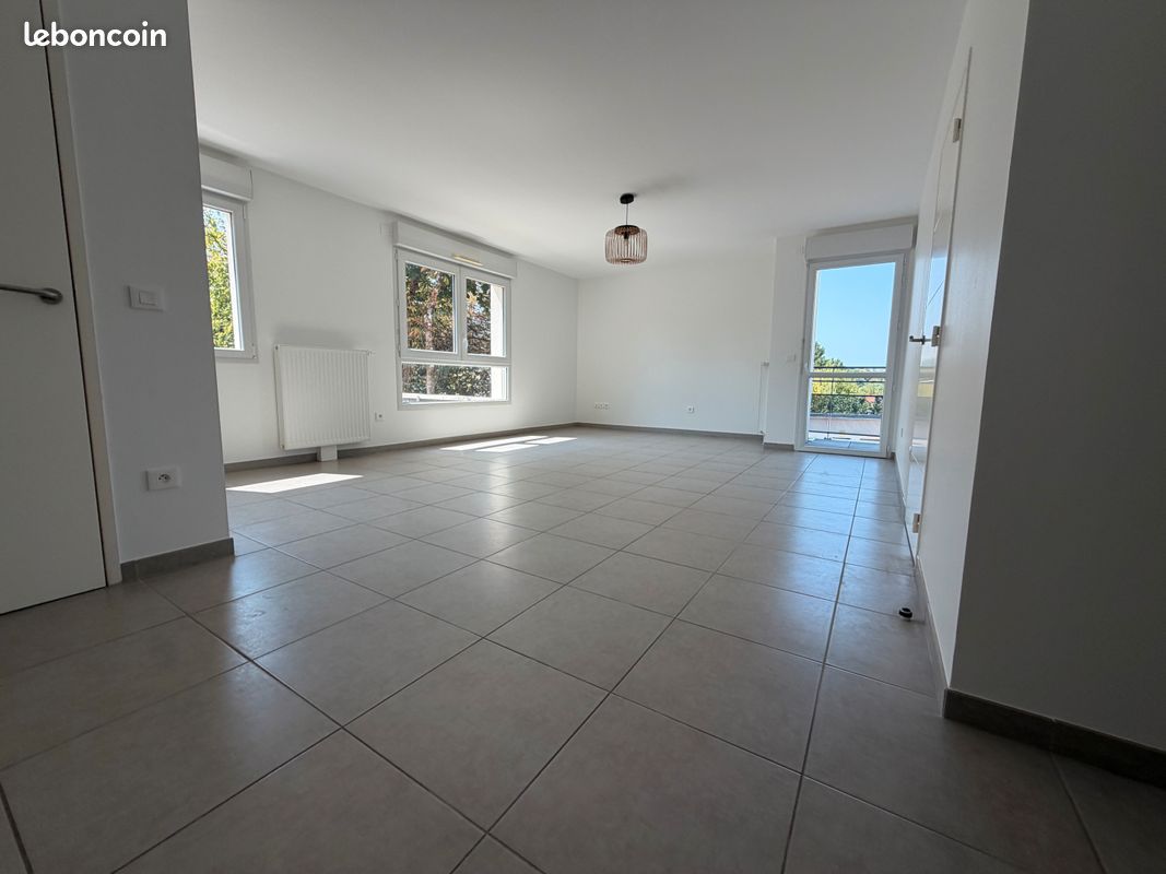 Appartement 3 pièces 58 m² · à Nantes · 58,4 m² · 734 €