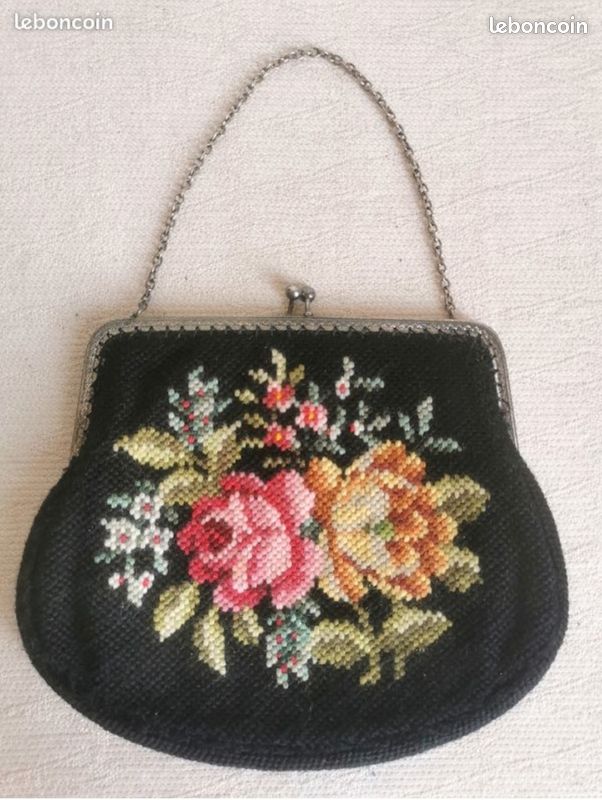 Sac De Soirée Ancien En Soie Brodé De Fleurs - Style Art Nouveau - Fait Main En France - Occasion Vintage