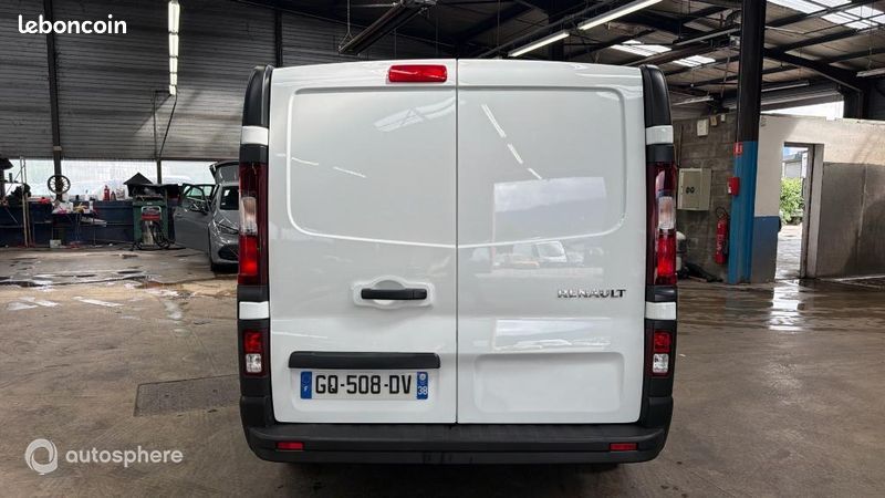 Renault Trafic Véhicule utilitaire ou Société L1H1 3T 2.0 Blue dCi 130ch Confort (image 6)