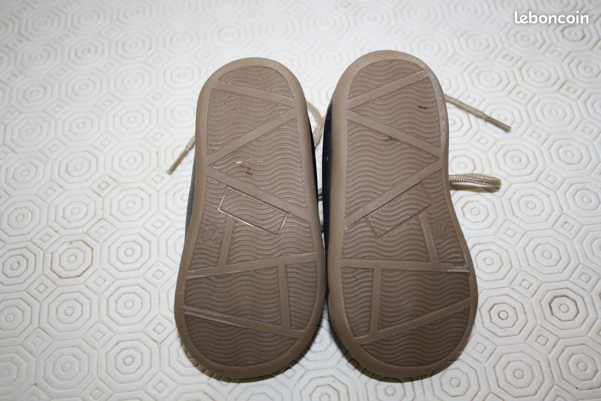 Chaussure de prémarche bébé en bleu nuit de Bellamy taille 20 (image 2)