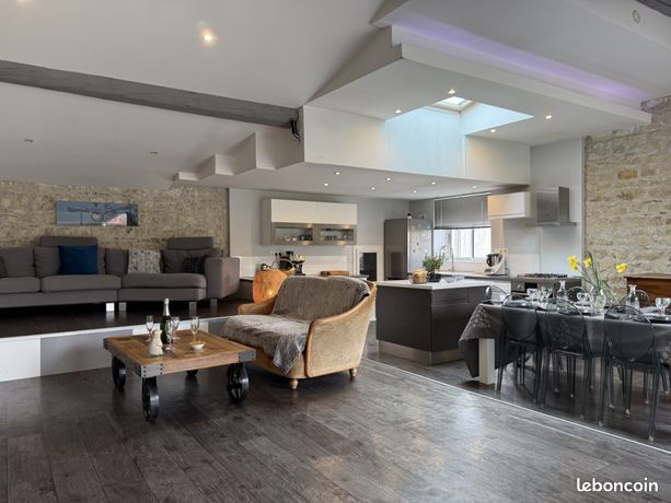 Propriété 7 pièces 205 m²