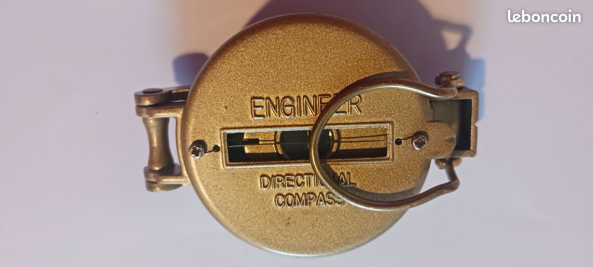 Boussole directionnelle vintage d'ingénieur d'occasion