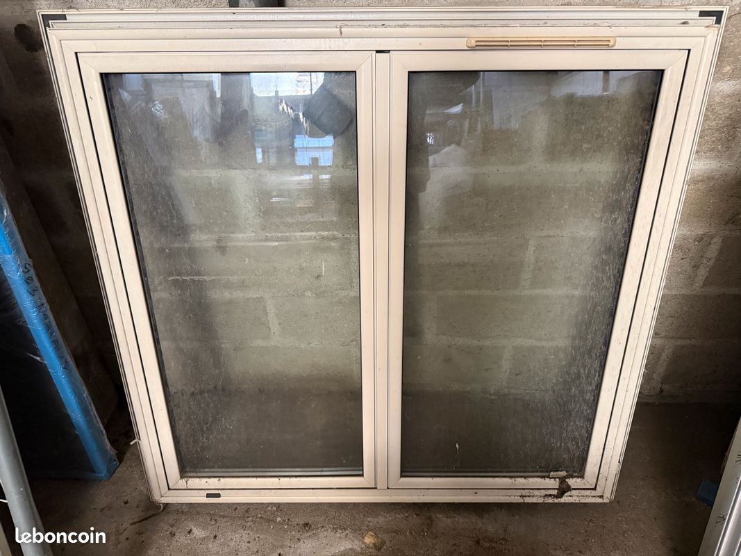 Fenêtre double vitrage Alu beige (image 2)