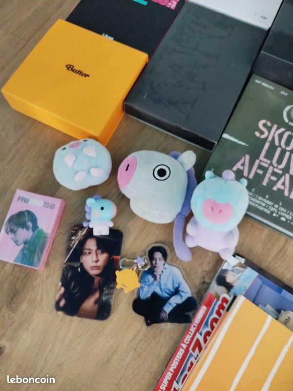 Gros lot albums, peluches etc. BTS (image 2)