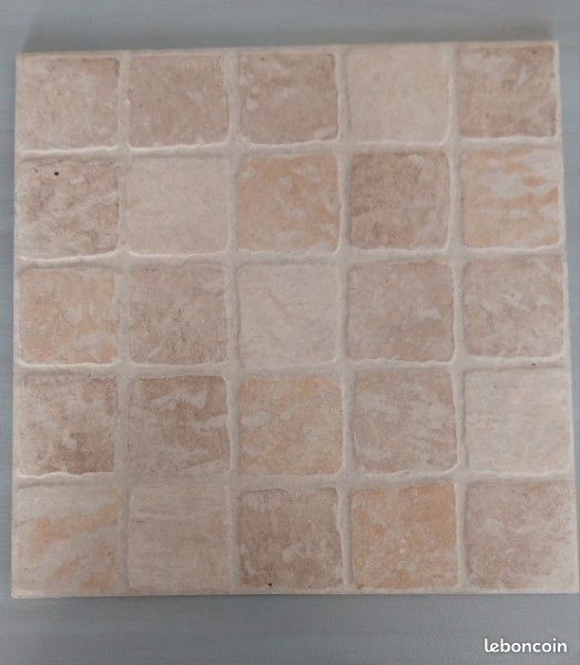Carrelage exterieur, émaillé 30x30 environ 25m2 (image 1)