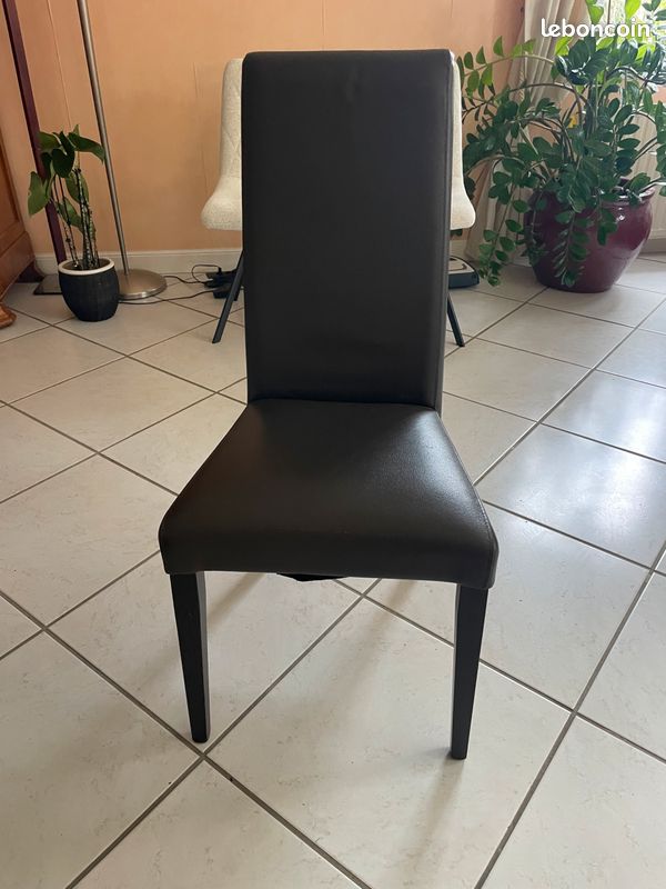 Chaises de salon en skai et daim (image 3)