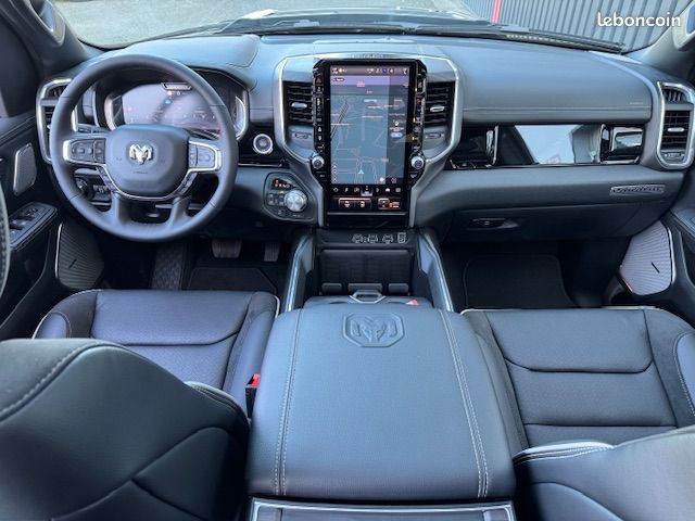 Dodge Ram 1500 HURICANE LARAMIE NIGHT PREMIUM (image 17)