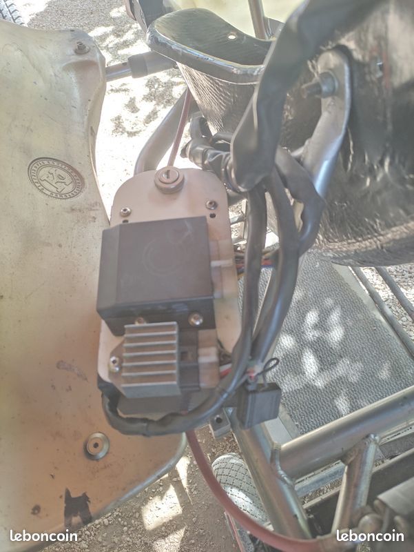Moteur karting KFS 100 cc (échange possible contre châssis après 2014 ) (image 3)