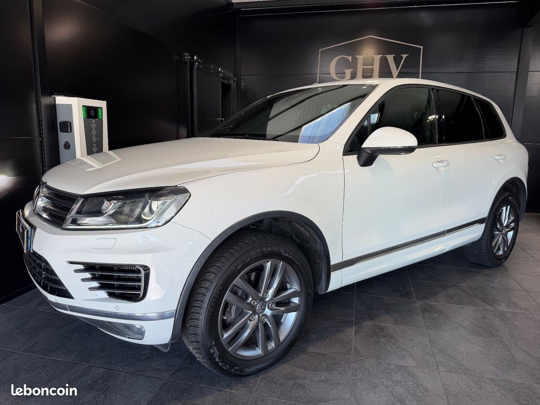 Volkswagen Touareg 3,0L V6 TDI 262Ch R-LINE BVA8 4X4 (image 1)
