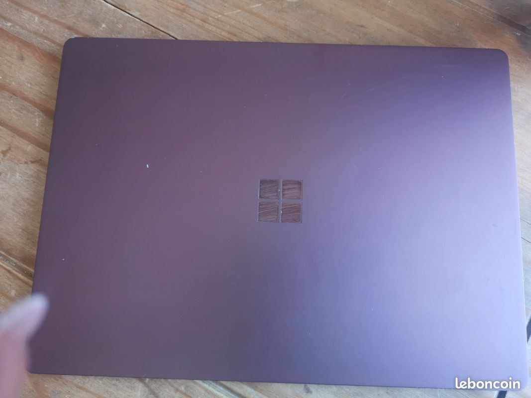 Laptop (image 4)