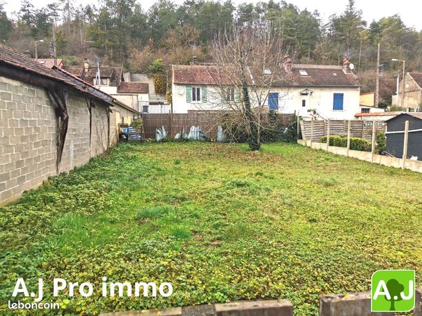 Terrain 313 m² Ézy-sur-Eure