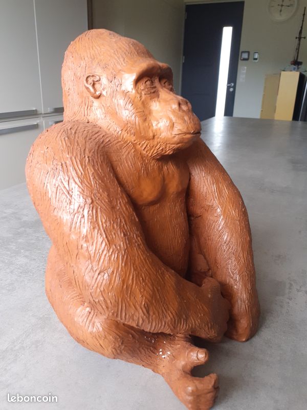 Vend sculpture gorille en terre cuite (image 2)