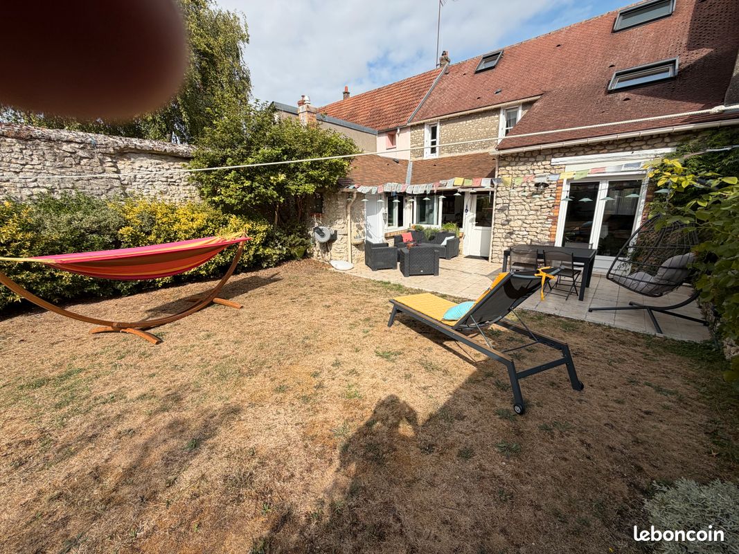Maison 6 pièces 145 m² · à Angerville · 145 m² · 289 000 €