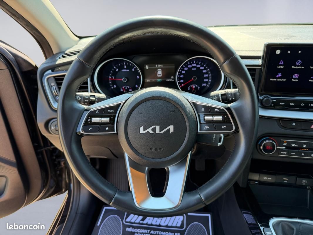 Kia CEED III (2) 1.6 CRDI 136 MHEV Active Business IBVM6 (image 12)