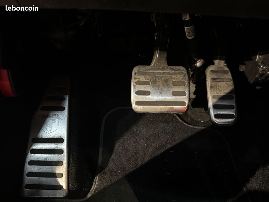 Abarth 500 595 1.4 t 165 turi bva (image 17)