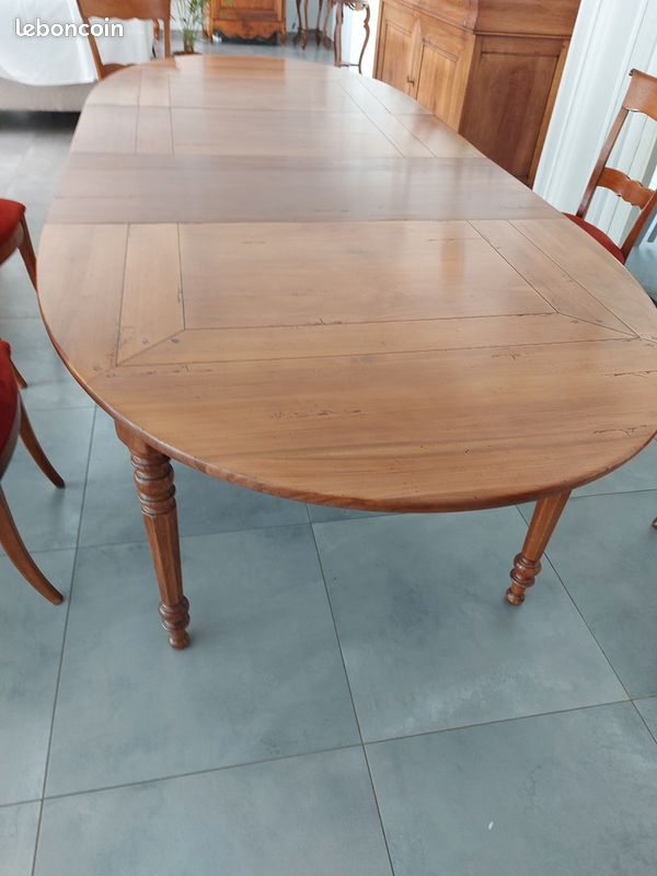 Table Merisier avec 6 chaises (image 3)