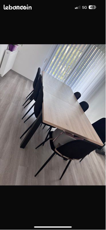 Table a manger (image 2)