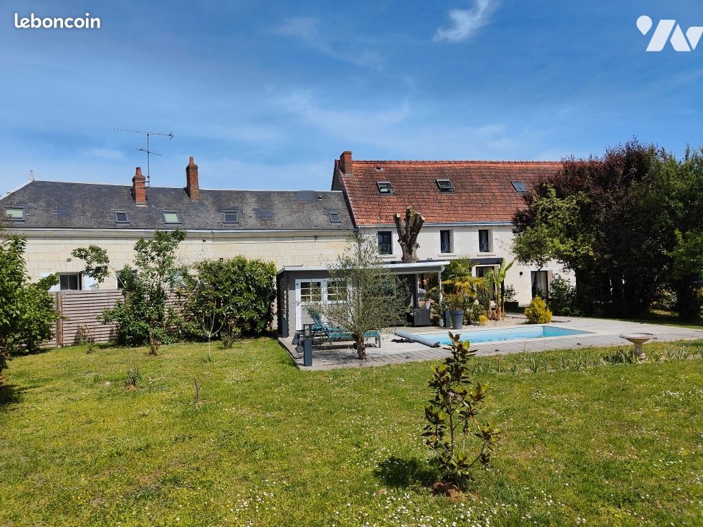 Maison 14 pièces 338 m² · à Noyers-sur-Cher · 338 m² · 570 000 €