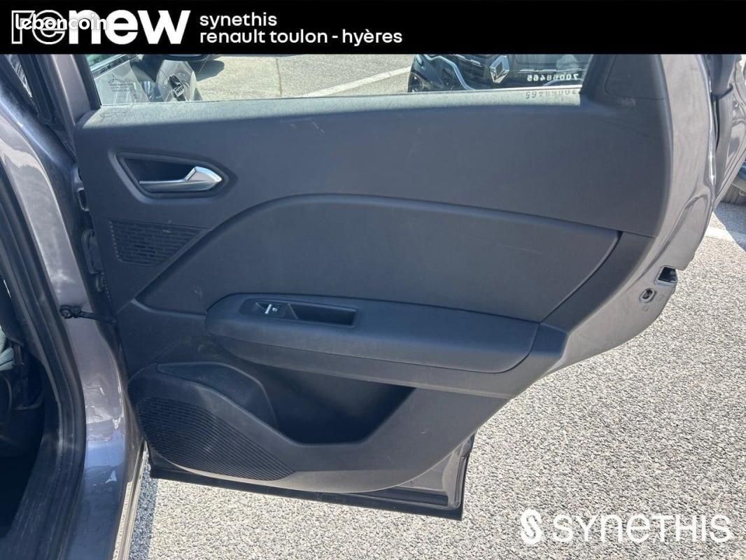 Renault Captur E-Tech full hybrid 145 Techno fast track (image 21)