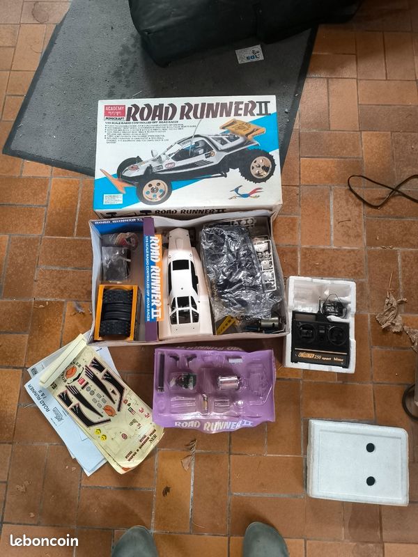 Voiture radio commandé ROAD RUNNER 2 (image 1)