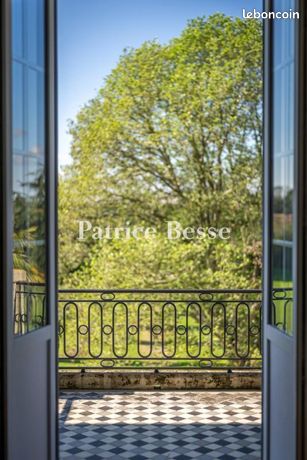 Maison 14 pièces 496 m² — 15