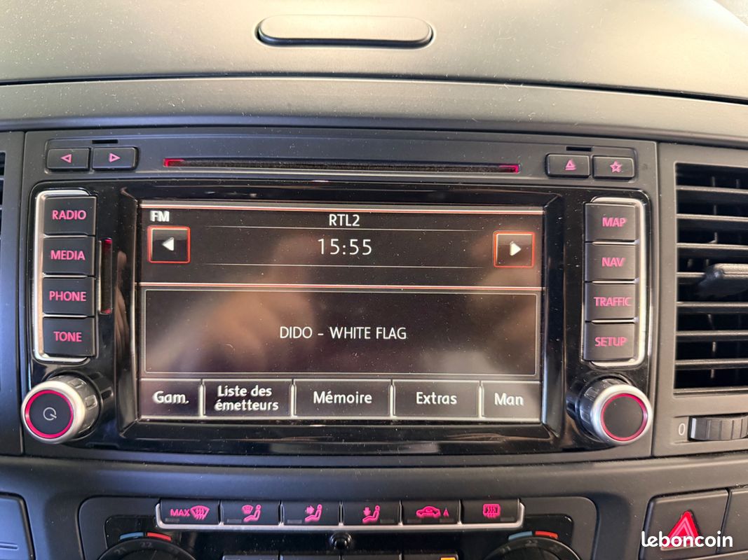 Volkswagen multivan t5 2.0 bitdi 180 ch bulli 4motion dsg7 - 7 places - moteur neuf garantie 2027 - webasto - ct vierge (image 26)