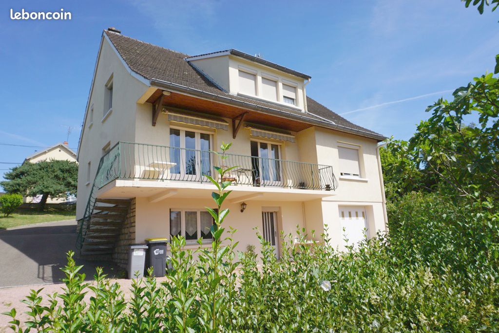 Maison 6 pièces 147 m² · à Paray-le-Monial · 147 m² · 210 000 €